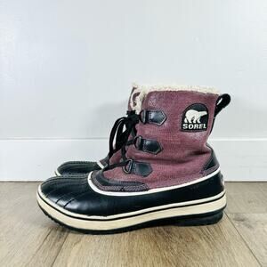 Sorel Tivoli Purple and Black Fur Lined shiny suade Waterproof Boots woman’s 9